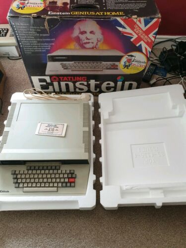 Tatung-Einstein-TC-01-Vintage-Computer-Boxed